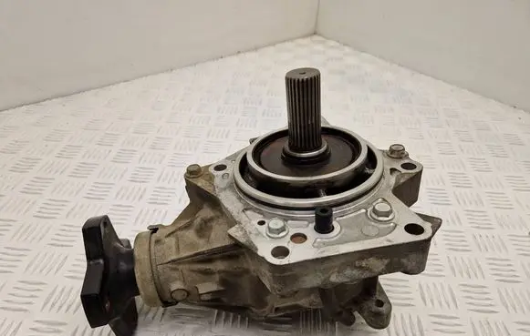 Renault Koleos I Gearbox transfer box case 067022