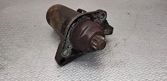 Volkswagen Caddy Starter motor 1005831311