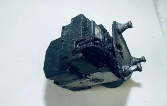 Volkswagen II LT ABS Pump 0265220488 0273004311