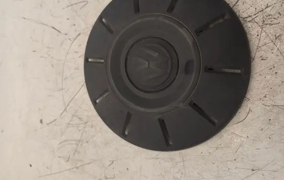 Volkswagen Crafter Original wheel cap 2N0601151B