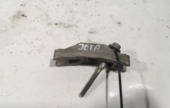 Volkswagen Jetta VI Fuel Injector clamp holder 03L216V300 03L216