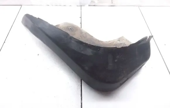 Audi A4 S4 B6 8E 8H Rear mudguard 8E0075101