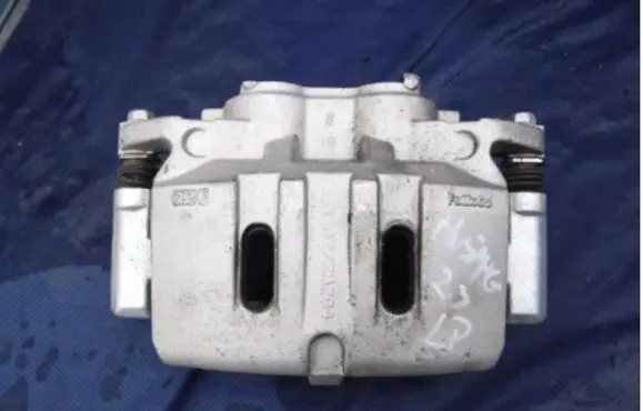 Ford Mustang VI Front brake caliper FR3C2011FF