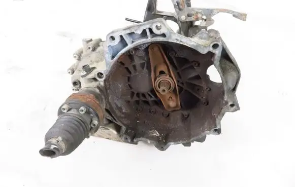 Volkswagen Fox Manual 6 speed gearbox HUY