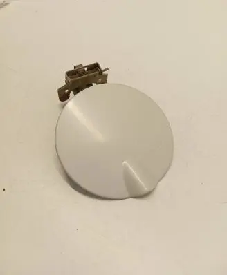 Mitsubishi Endeavor Fuel tank cap