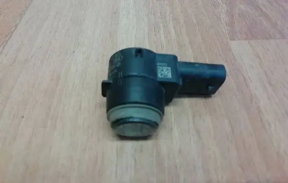 Mercedes-Benz CLS C219 Parking PDC sensor A2215420417 A0009052402 0263003245