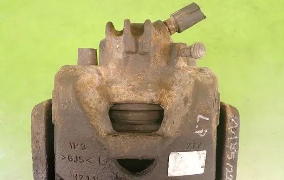 Citroen Berlingo Front brake caliper