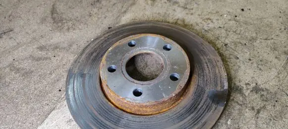 Volvo S40 Front brake disc