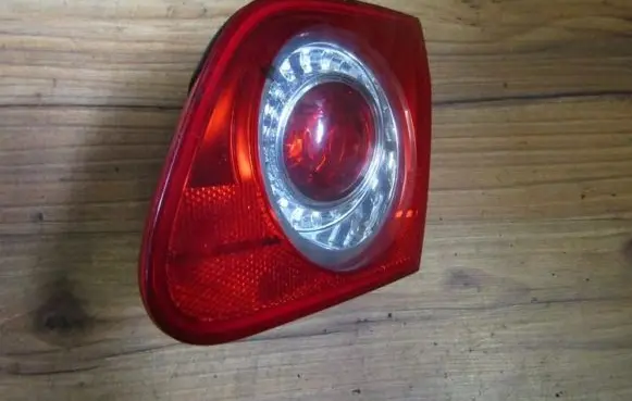 Volkswagen PASSAT B6 Tailgate rear/tail lights 273002 zsb3c5945094f08s