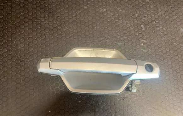 Hyundai Terracan Front door exterior handle 826601H010 826601H020
