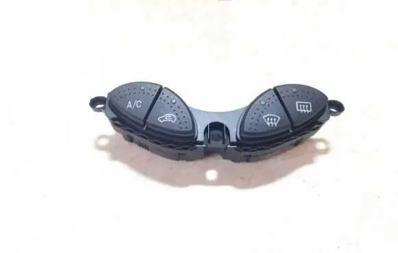 Windscreen/window heater switch