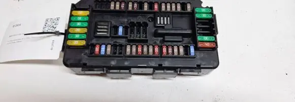 BMW 2 F22 F23 Fuse box set 9389068 19549000001