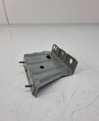 Nissan Ariya Fender mounting bracket 