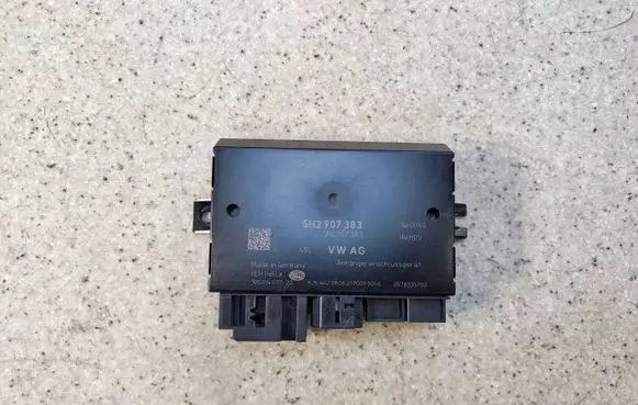 Skoda Octavia Mk4 Tow bar trailer control unit/module 5H290738358 5H2907383