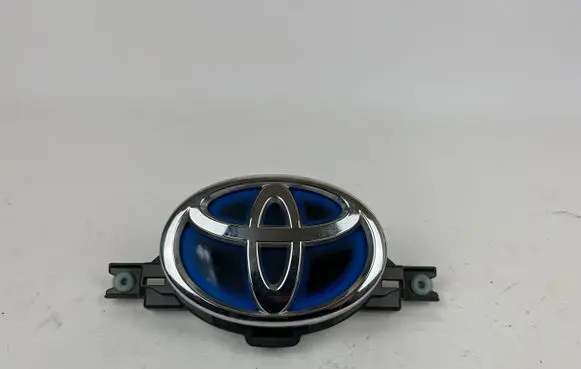 Toyota Mirai Manufacturers badge/model letters 6793962010