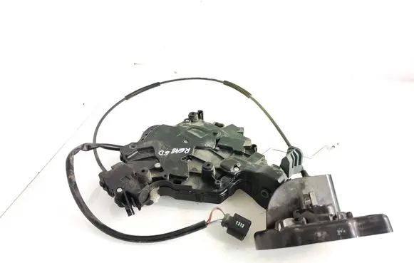 Volkswagen Transporter - Caravelle T5 Sliding door lock 7E0843654AB 2K5843604 7E0843604