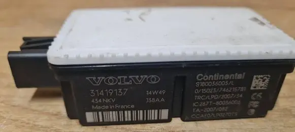 Volvo V40 Cross country Door central lock control unit/module 31419137