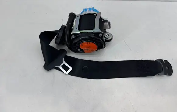 Mercedes-Benz CLA C117 X117 W117 Rear seatbelt A2468600100