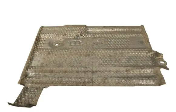 Exhaust heat shield