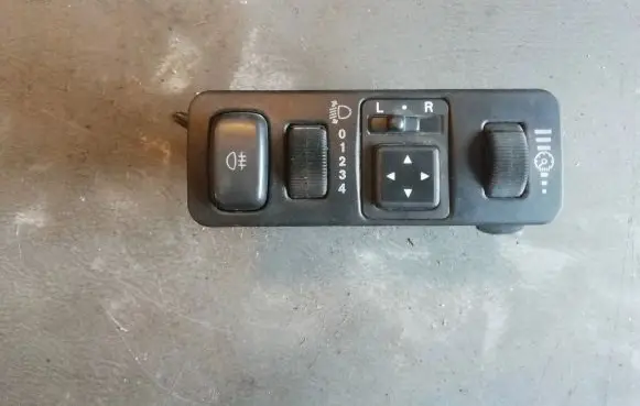 Mitsubishi Space Star Headlight level height control switch MR270319