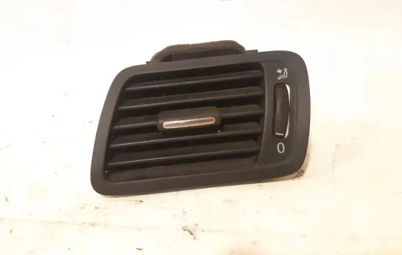 Volkswagen PASSAT B6 Dashboard side air vent grill/cover trim 3C1819701 T0024359 P0108666