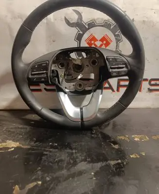 Hyundai i30 Steering wheel 56113-G3000