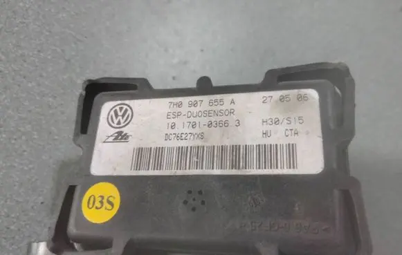 Skoda Octavia Mk2 (1Z) ESP acceleration yaw rate sensor 7H0907655A 10170103663