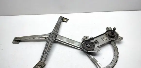 Mercedes-Benz E W124 Front door manual window regulator 