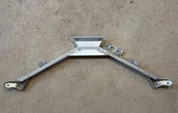 Other engine bay part