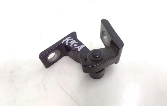 Audi A7 S7 4G Rear door lower hinge 4H0831401