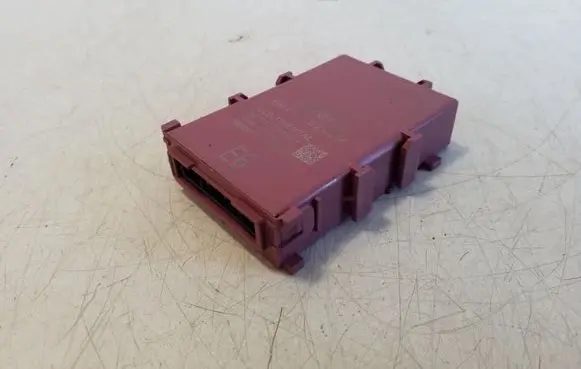 Toyota Corolla E210 E21 Gateway control module 8911102030