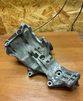Audi A6 S6 C6 4F Generator/alternator bracket 03G903143D