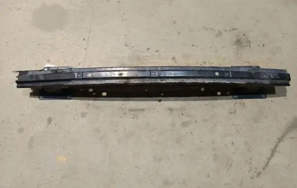 Land Rover Freelander 2 - LR2 Rear beam 