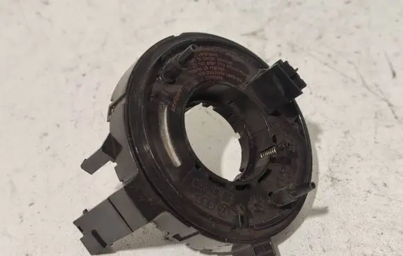 Audi A3 S3 8L Airbag slip ring squib (SRS ring) 1J0959653