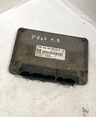 Volkswagen Polo IV 9N3 Engine control unit/module 03E906023D 5WP404600