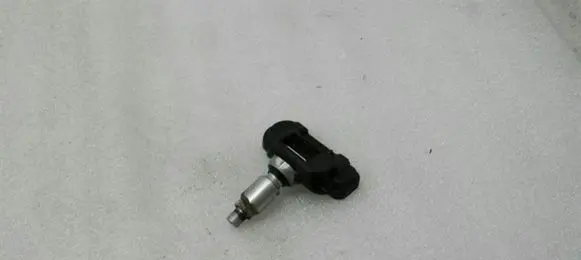 Mercedes-Benz ML W164 Tire pressure sensor A0009050030