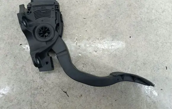 Ford S-MAX Accelerator throttle pedal 