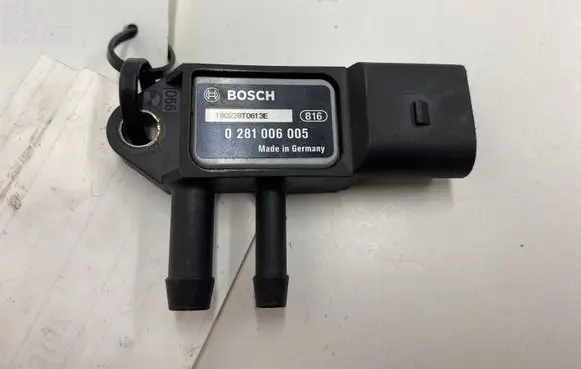 Audi A5 8T 8F Exhaust gas pressure sensor 0281006005