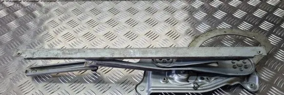 Renault Megane III Front window lifting mechanism without motor 966036102