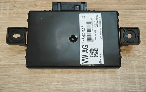 Audi A6 C7 Gateway control module 4G8907468F