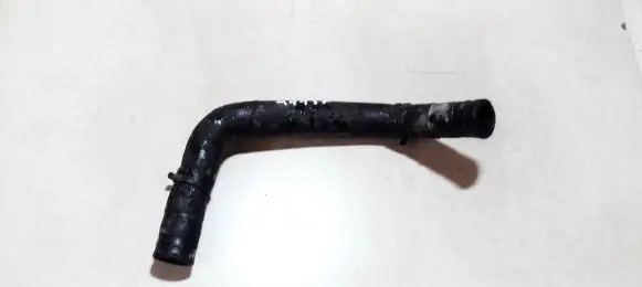 Volkswagen Touran I Engine coolant pipe/hose