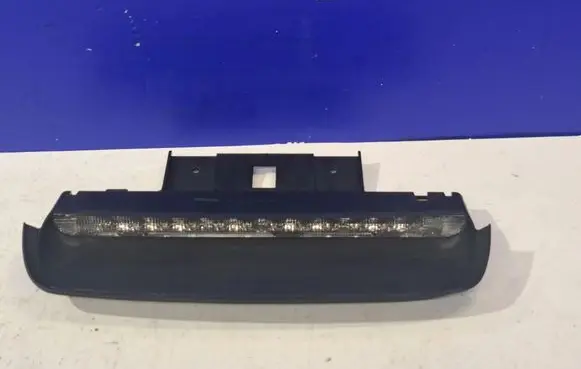 Volvo S40 Third/center stoplight 31213171