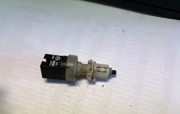 Fiat Multipla Brake pedal sensor switch B365