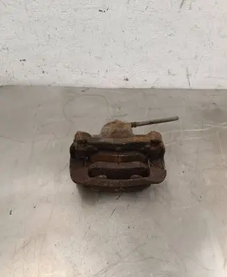 Nissan X-Trail T31 Front brake caliper