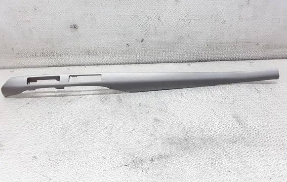 Toyota Avensis T250 Panel trim