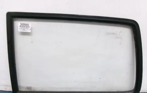 Fiat 500 Cinquecento Rear side window