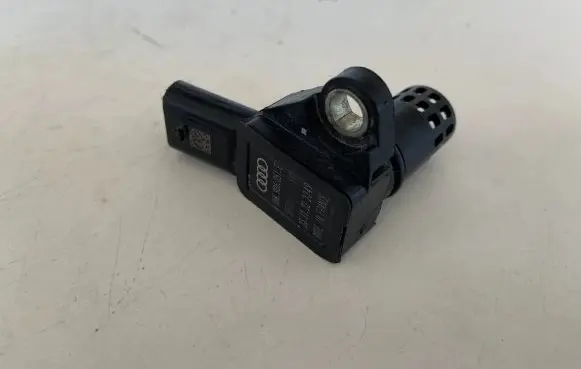 Audi Q5 SQ5 Air pressure sensor 06K906051E