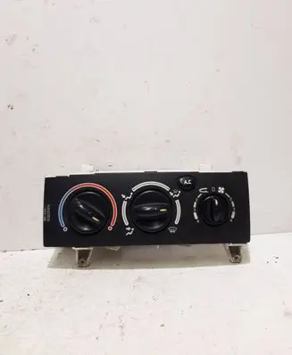 Renault Megane I Climate control unit 663391J B64RAC 102043
