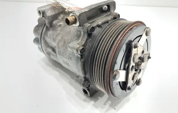 Citroen C5 Air conditioning (A/C) compressor (pump) 9671451180