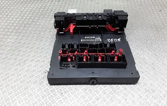 Audi A3 S3 8P Comfort/convenience module 8P0907279A